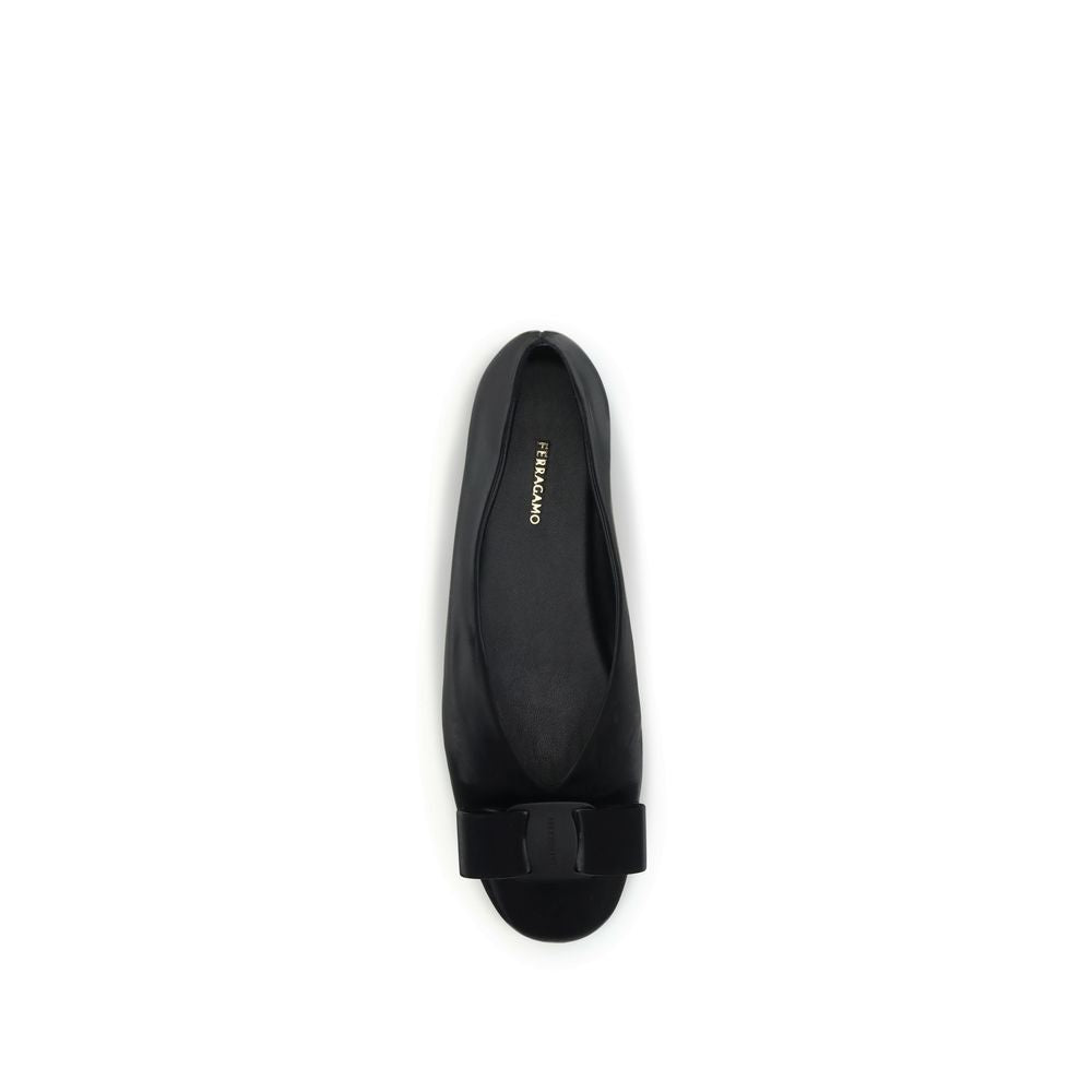 Black Calf Leather Bos Taurus Ballet Flats Shoes Ferragamo