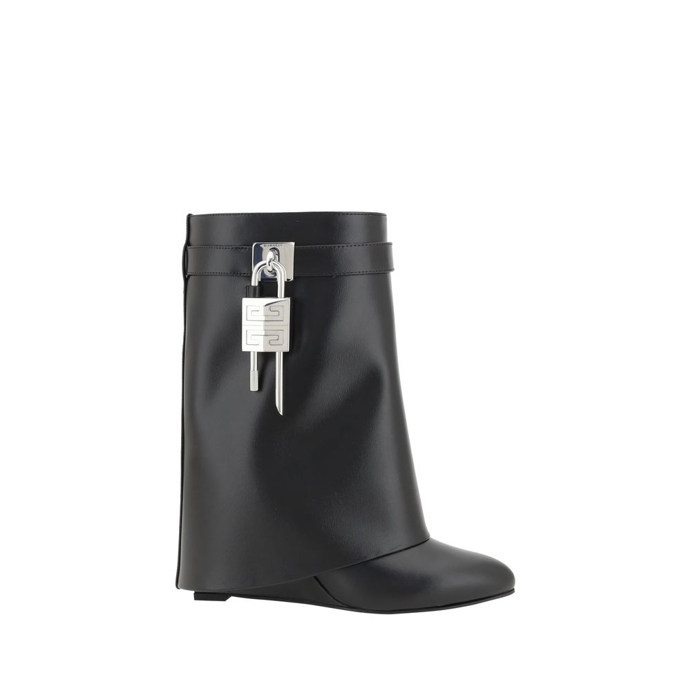 Black Calf Leather Bos Taurus Ankle Boots Shoes Givenchy