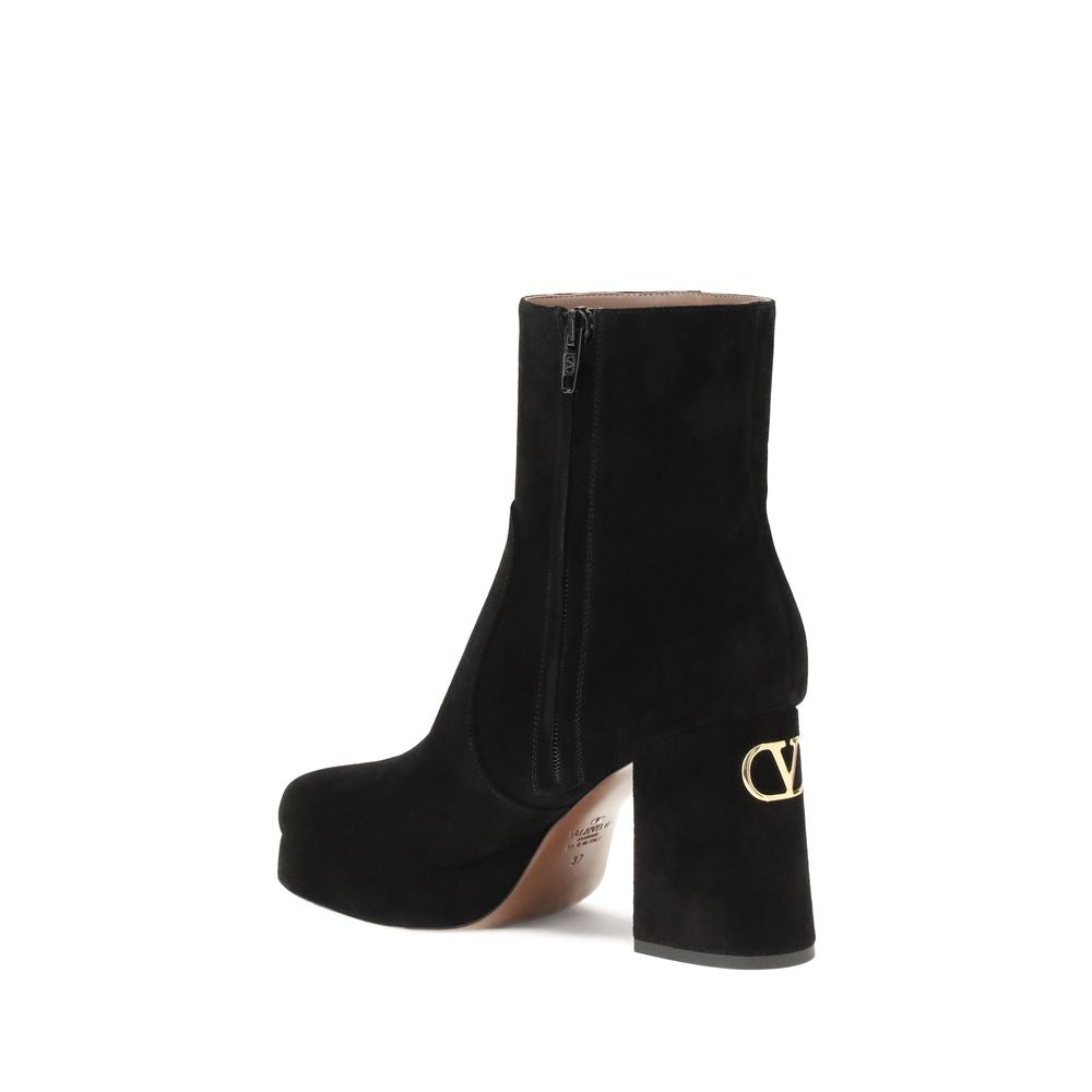 Black Calf Leather Bos Taurus Ankle Boots Shoes Valentino Garavani